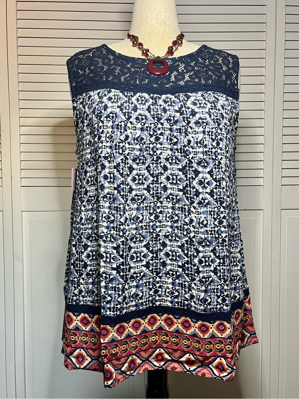 New Direction Navy Lace Yoke Printed Sleeveless Top with Multicolor Border